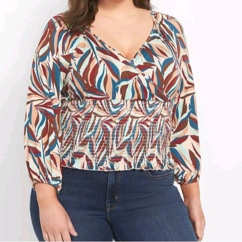 Lane Bryant 3-4X Classic Wrap Cropped Top Short Sleeve Shirt Smocked Multicolor